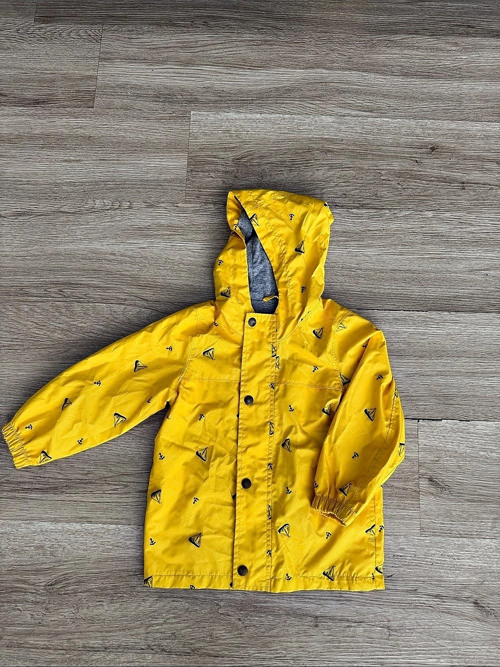 Old Navy Toddler Yellow Sailboat Print Rain Jacket 4T